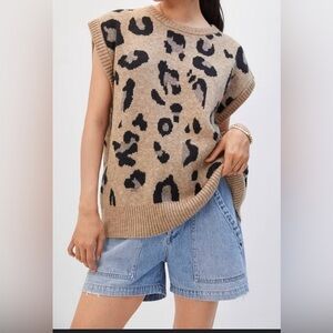 Anthropologie Spotted Knit
Vest Tan and Black Animal Print Sweater.One Size
